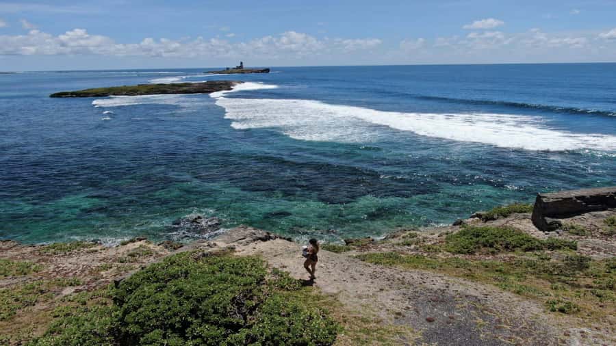 5 Islands Private Speedboat w/ Snorkeling + Lunch & Drinks - How the private format affects value