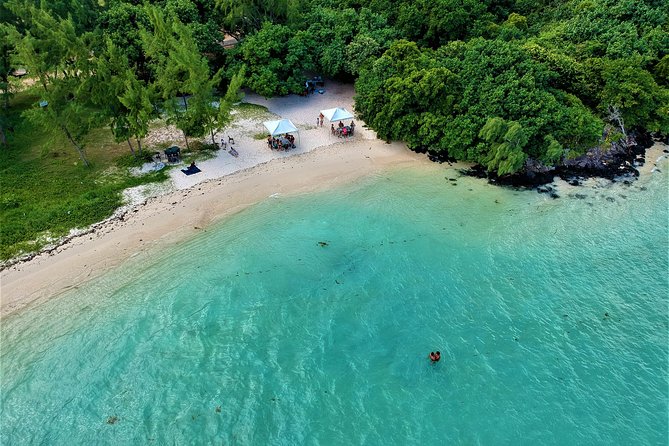 5 Islands Speedboat Cruise incl. Snorkeling in Blue Bay + Lunch at Ile aux Cerfs - Key points to know before you book