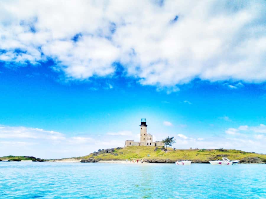 5 Islands Trip & Ile aux Cerfs inc Lunch, Drinks & Transport - Blue Bay Marine Park and the short snorkeling stop