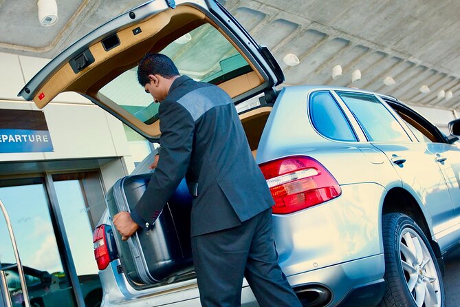 Airport & Hotel Transfers: Private with WIFI Facilities - Booking details worth getting right