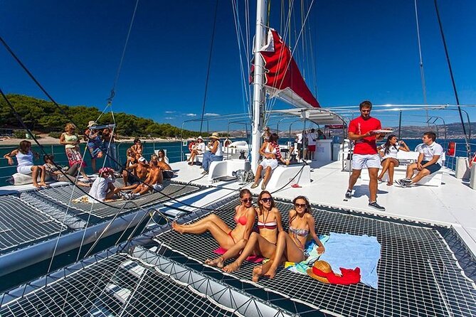 All inclusive SPEEDBOAT FULL DAY to ILE AUX CERF & GRSE WATERFALL - Leaving from Trou d’Eau Douce at 7:30 a.m.