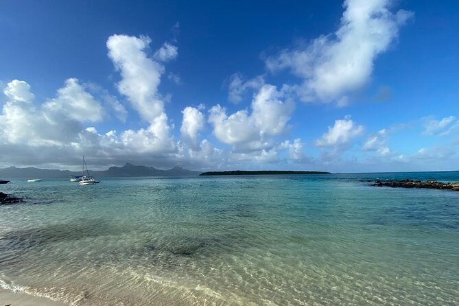 An Excursion of the South East Lagoon of Mauritius - Setting out from Pointe d’Esny at 10:00 am