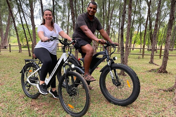 Authentic North East Coast E-bikes Guided Tour - Starting in Calodyne at 9:00 am