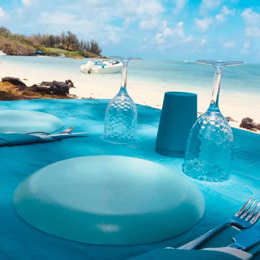 Blue bay: boat trip for ile au cerf (5 islands, barbecue) - Key points at a glance