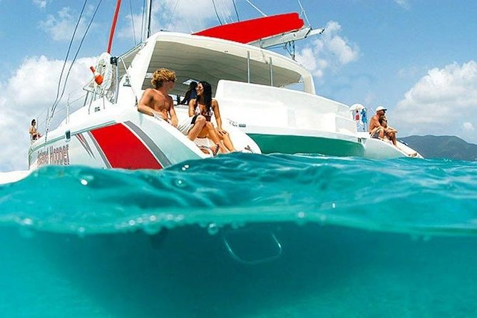 Catamaran Experience to Ile aux cerf: incl: Parasailing, Lunch, GRSE & Transfer - Sailing back to Trou d’Eau Douce
