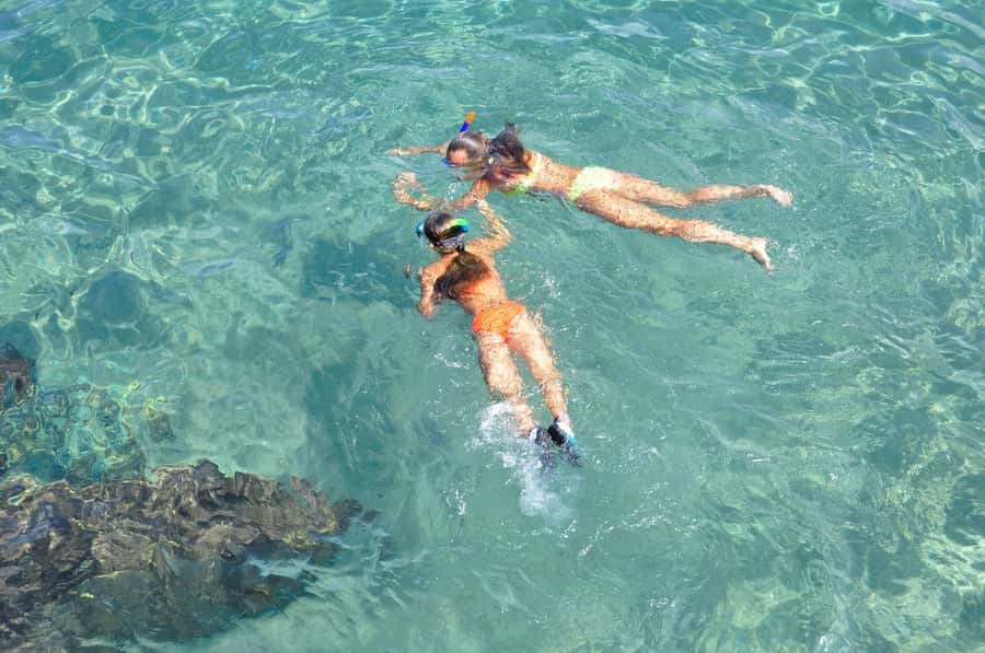 Coin de Mire 2-Hour Private Snorkeling Trip - What the private boat adds