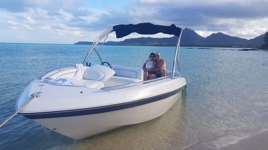 Day Trip at Ile aux Cerfs and other Gems of the South. - Who will enjoy this day most