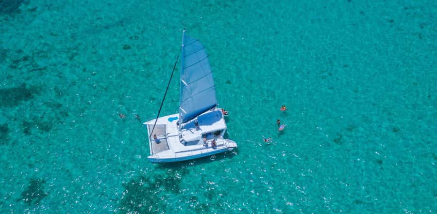 Exclusive Private Catamaran to Ile Aux Cerfs with Lunch - Sailing the southeastern lagoon