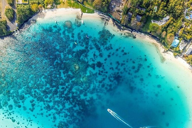 Exotic East of Mauritius: Full-day incl Ile aux Aigrette & Blue-Bay Marine Park - Bazar Street: a look at ordinary Mahebourg
