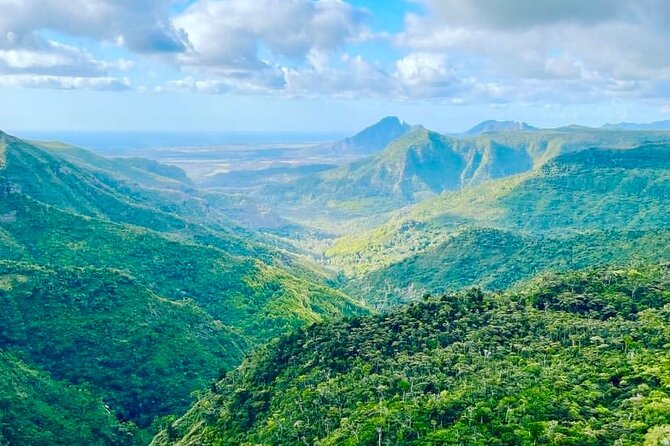 Fascinating Nature Tour Incl Ebony Forest, 7 Coloured Earth,Lunch - Trou aux Cerfs and the view from an old volcano