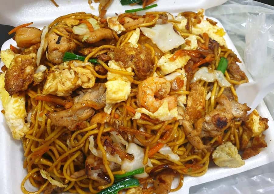 Flavors of Port Louis: Guided Food Tasting Tour with a Local - Markets, lanes, and the pace of the walk