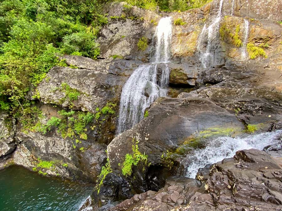 From Quatre Cocos: Tamarind Falls Hiking Day Trip - Reaching the waterfalls and natural pools