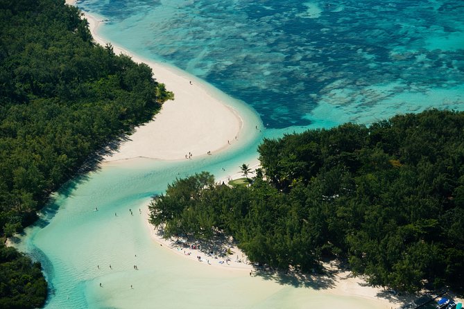 Full Day Ile aux Cerfs Speedboat Trip With Hotel Transfers (Private or Shared) - Barbecue lunch on Ilot Mangenie