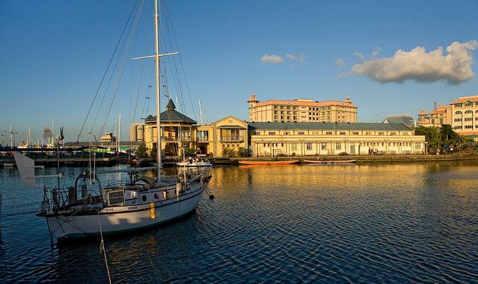 Full Day North Private Guided Tour Mauritius: including lunch - Grand Baie and the northern coast