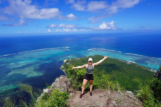 Full-Day Private Hiking le Morne Mountain & Seafood Lunch at Islet Fourneau - Timing, weather, and cancellation