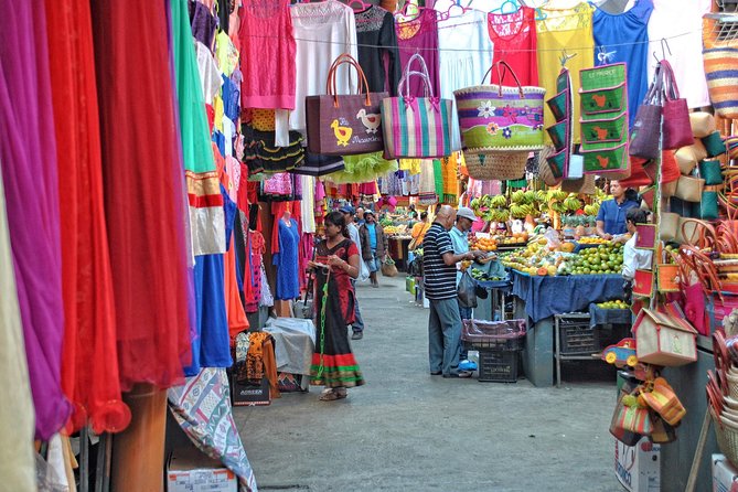 Full-day Private Mauritius Shopping Tour: including a Visit to the Capital City - Central Market: the best stop for local flavor