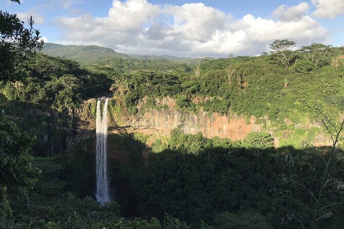 Full day visit to Chamarel ,Curious Corner & Takamaka with Lunch - Key points to know before booking