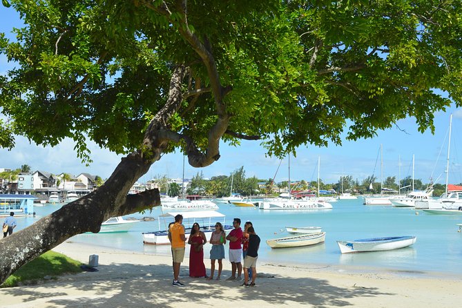 Grand Bay Food Tour - Meeting at Happy Rajah at 11 a.m.