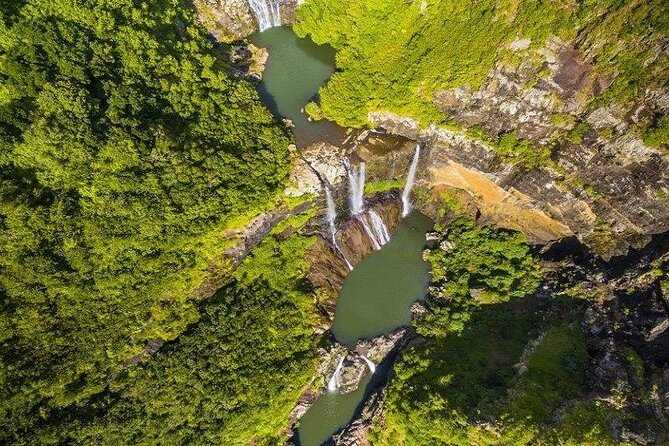 Guided Hiking The 7 WATERFALLS with relaxing car tour in the end - Key points to know before booking
