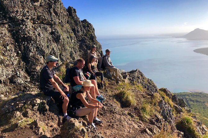 Hiking and Climbing UNESCO Le Morne Brabant - Sunrise over the northwestern and southeastern lagoons