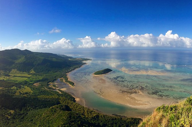Hiking Le Morne Brabant - How early should you go?