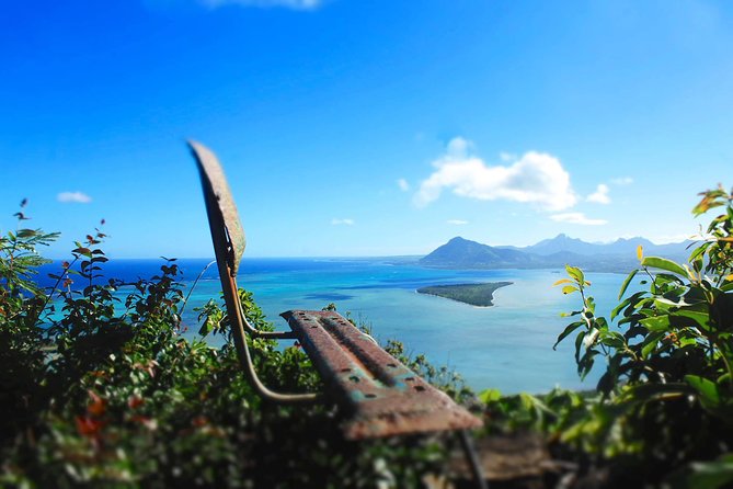 Hiking Le Morne Brabant - The first section: a steady climb with room to settle in