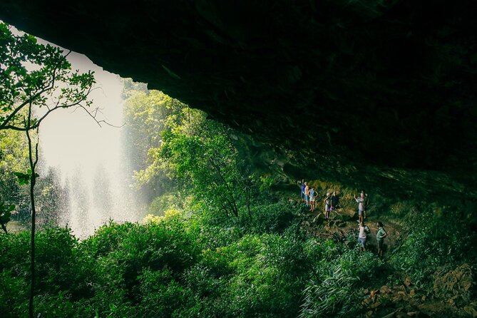 Hiking Sept Cascades (Tamarind Falls) - Half Day - Guides who add more than directions
