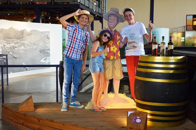 Historical Guided Day Tour : City - Sugar World - Botanical Garden - Is $151.57 a fair price?
