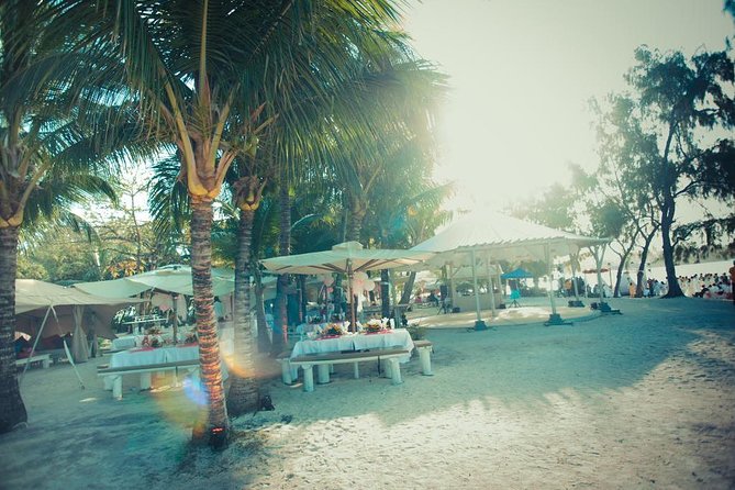 Ile aux 2 Cocos Full Day on All Inclusive with complimentary activities - Glass-bottom boat views in the Blue Bay marine area