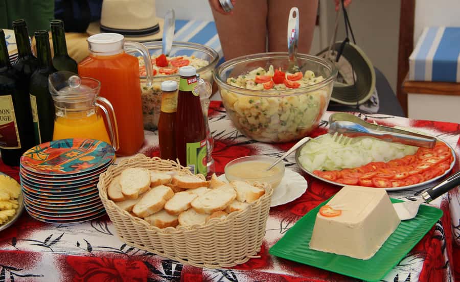 Ile aux Cerfs: The very best day by catamaran. - What to bring and how to prepare