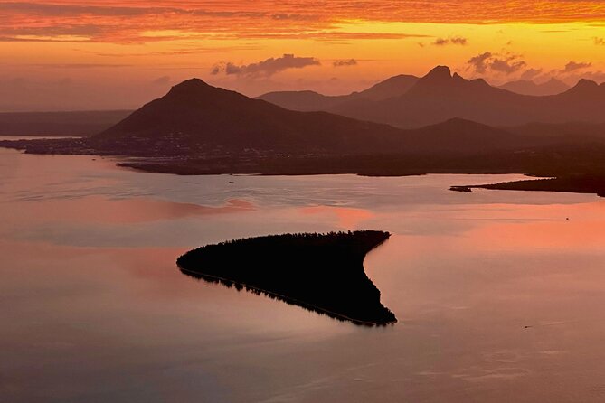 Le Morne Brabant Sunrise Hike - What to pack for a safer morning