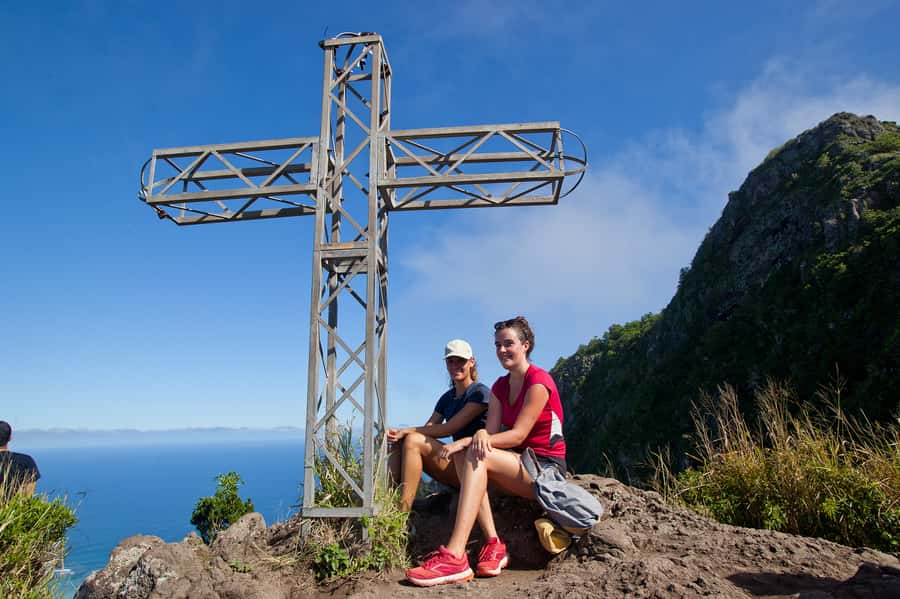 Le Morne Brabant: UNESCO Mountain Hike & Local Guides - The summit reward is the turquoise lagoon below