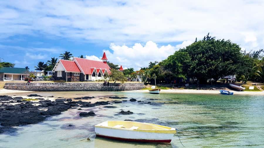 Mauritius: 3 Days Private Authentic Tour with hidden gems - Who should choose this Mauritius tour