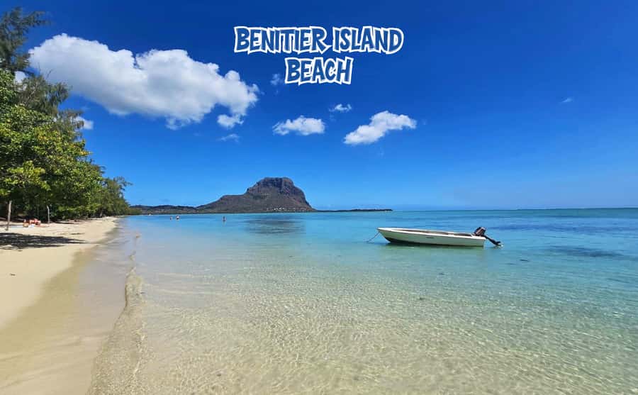 Mauritius: Benitier Island - Swim Dolphins - Speedboat & BBQ - Benitier Island and the long lunch break
