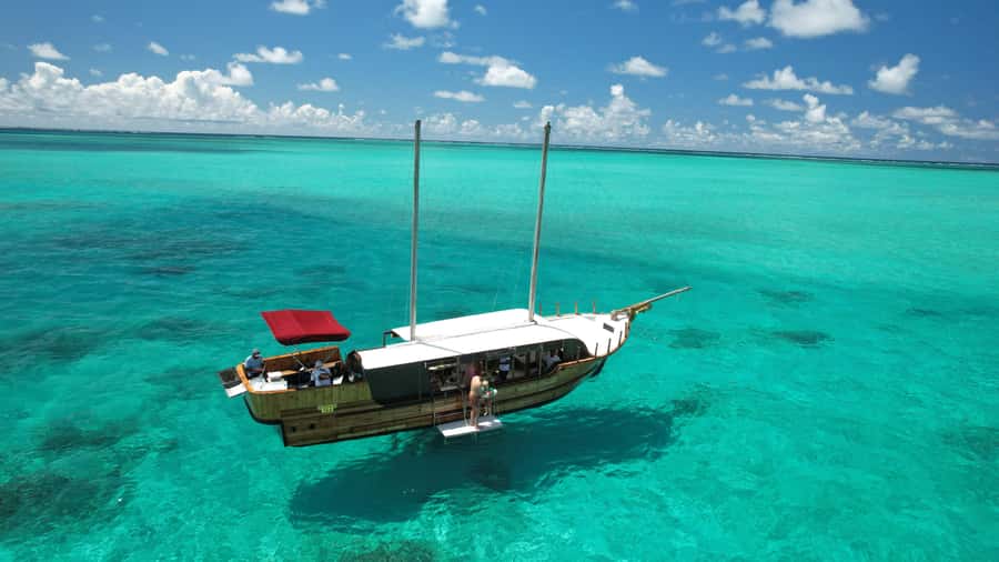 Mauritius: Boat trip to Ile aux Cerfs with Lunch/waterslide - The snorkeling stop near Grand River South East