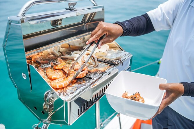 Mauritius: Catamaran Cruise to Ile Aux Cerfs with BBQ Lunch - What the $64 price really buys you