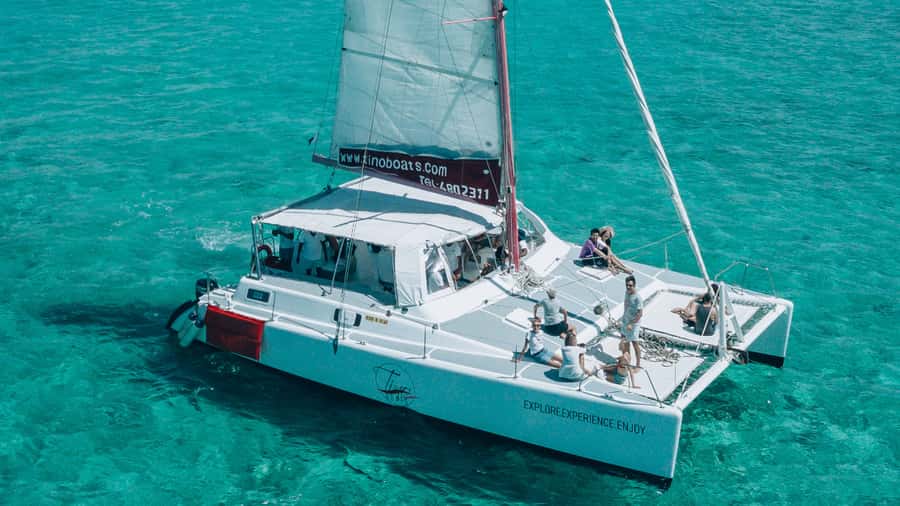 Mauritius: Catamaran Day Cruise to lle aux Cerfs with Lunch - A six-hour catamaran day on Mauritius’ east coast