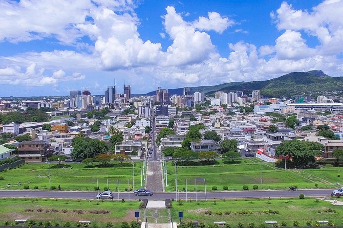 Mauritius City Tour, ALL INCLUSIVE Day Trip, Private SUV Car with Guide - Fort Adelaide for the Port Louis view