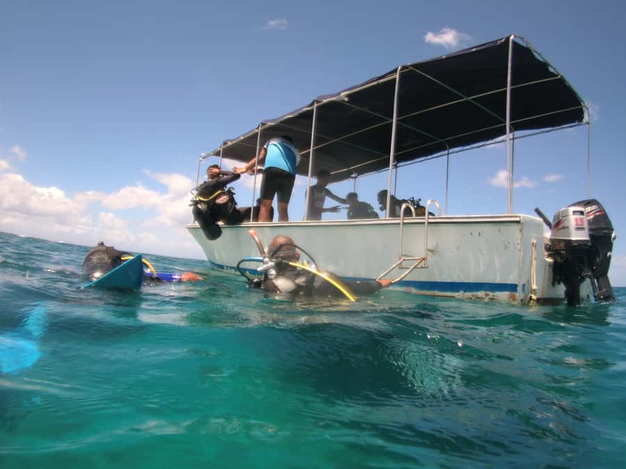 Mauritius: East Belle Mare Scuba Diving Tour - What the $158 price really covers