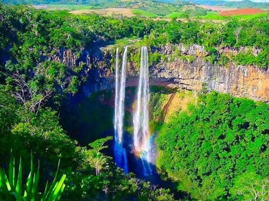 Mauritius: Full Day Private Tour of the South - Trou aux Cerfs and the Curepipe volcano