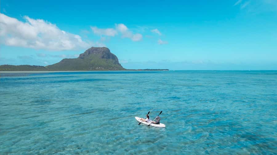 Mauritius: Guided Kayak tour to Benitiers Island - What to bring and what not to assume