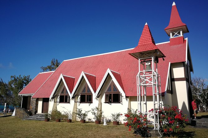 Mauritius Guided North Tour (Private) - Port Louis: colonial buildings, markets, and the waterfront