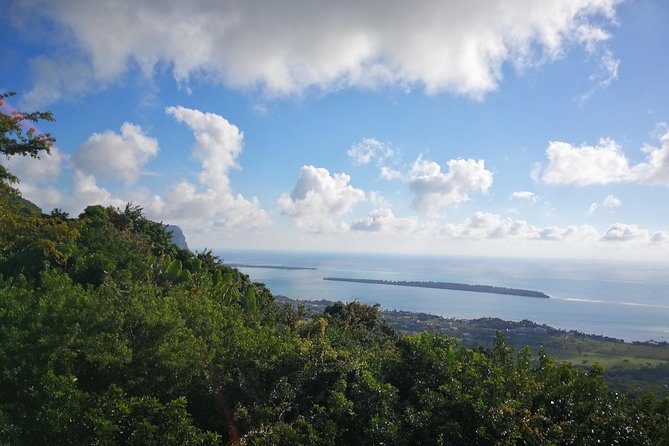 Mauritius Guided Southwest tour (Private) - Chamarel brings the day to a colorful finish