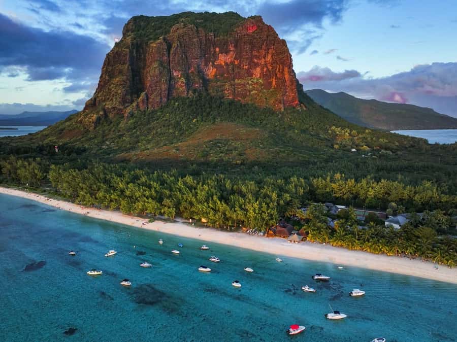 Mauritius: Le Morne Brabant Hike with Historical Immersion - What to bring for a safer climb