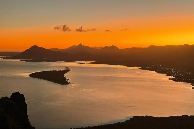 Mauritius: Le Morne: Intimate Hike Away from the Crowd - Vanessa’s guiding style matters here