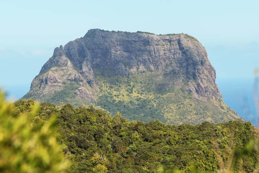 Mauritius: Le Morne Mountain Guided Sunrise Hike and Climb - Why the sunrise climb is worth the early alarm