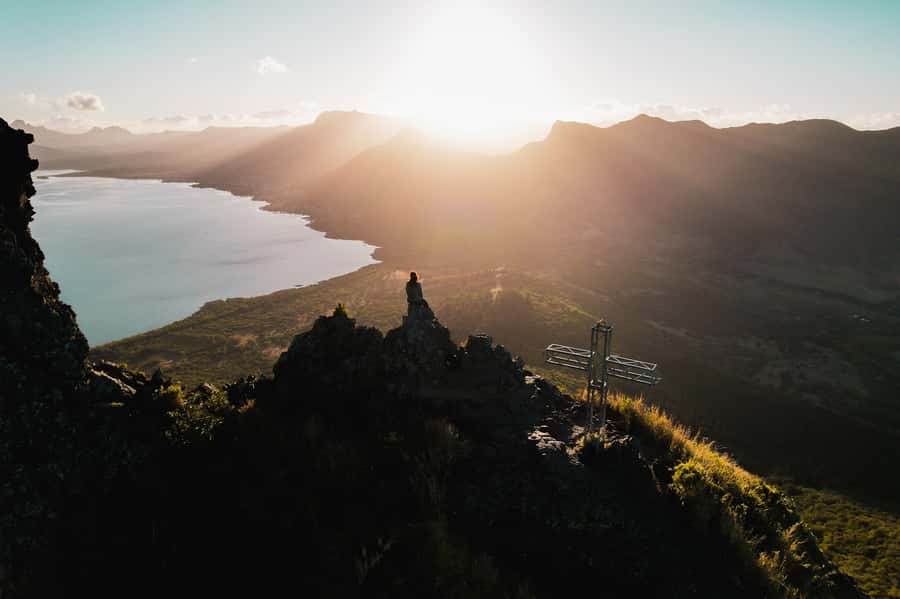 Mauritius: Le Morne Mountain Guided Sunrise Hike and Climb - Four rocky sections where hiking becomes climbing