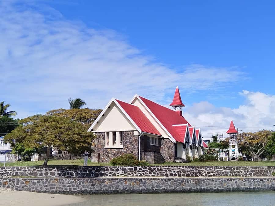 Mauritius: Private Full-Day North Tours - Port Louis markets show daily Mauritius