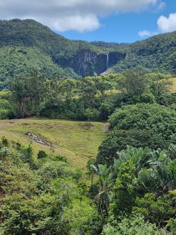 Mauritius: Scenic Bike Trails with Gear & Shuttle - Choosing between green, blue, and red trails