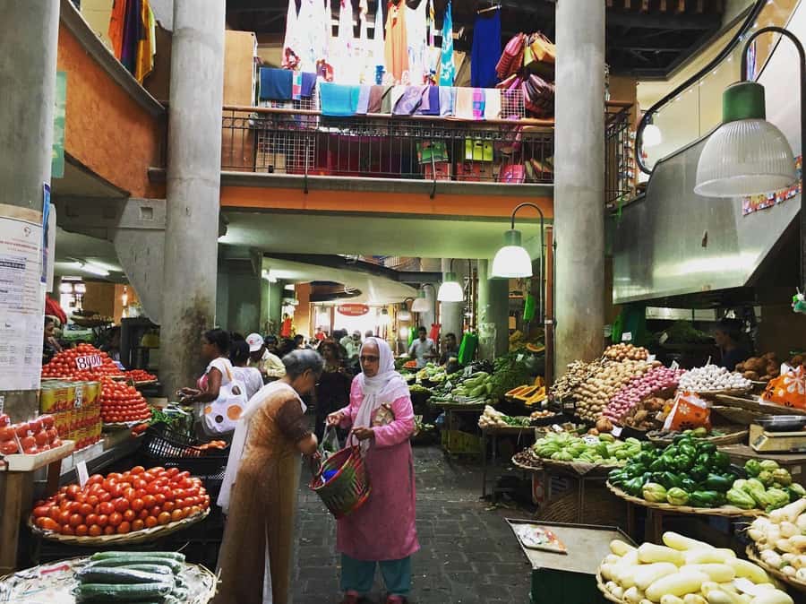 Mauritius: Shopping Tour - Port Louis Markets & Grand Baie - China Town and the old commercial center